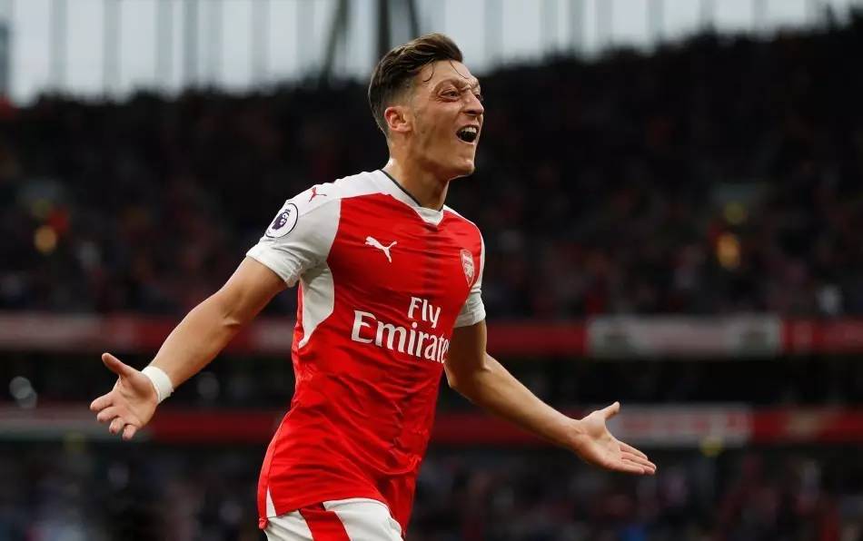 今晚突围战来临；尤文图斯围绕亚冠更衣室发声；压力陡增；阵容厚度经受考验的简单介绍